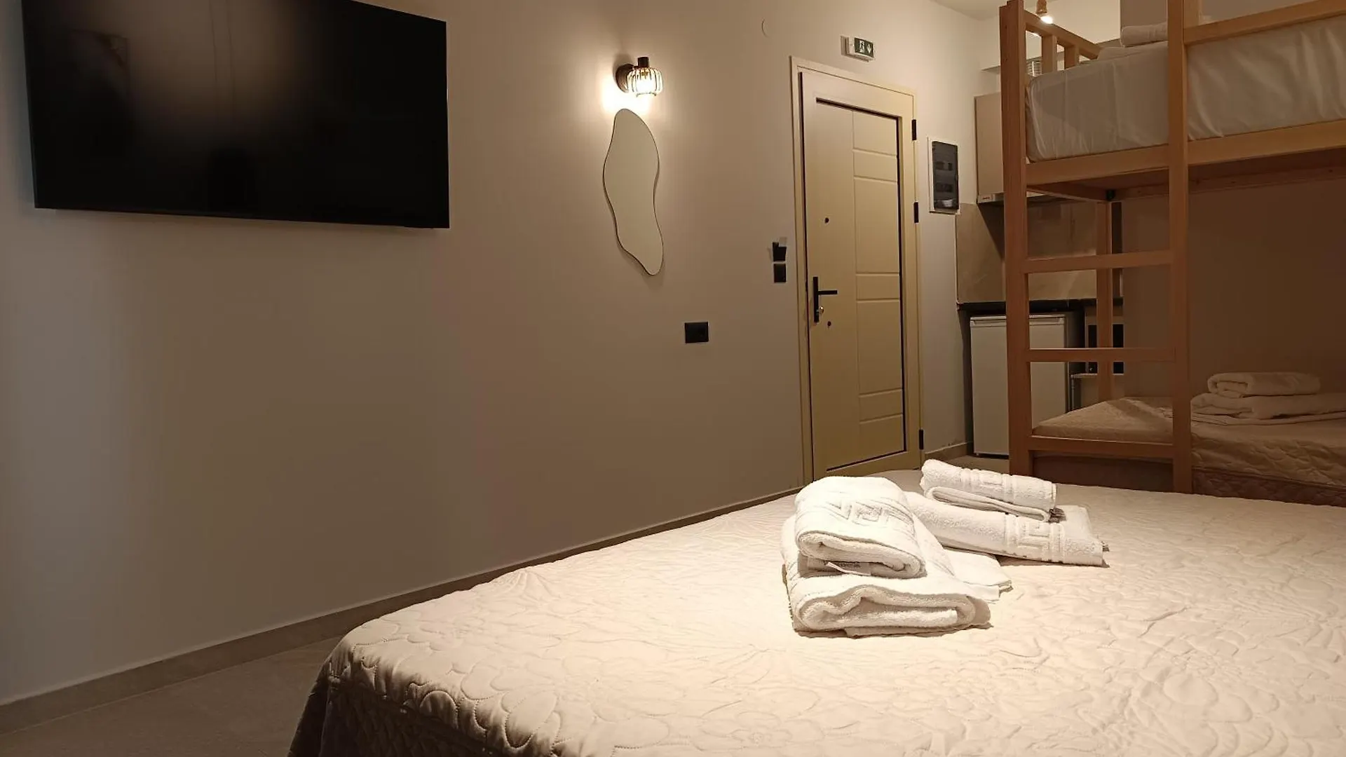 Blueleaf Hotel Stavros  0*, Stavros (Thessaloniki)