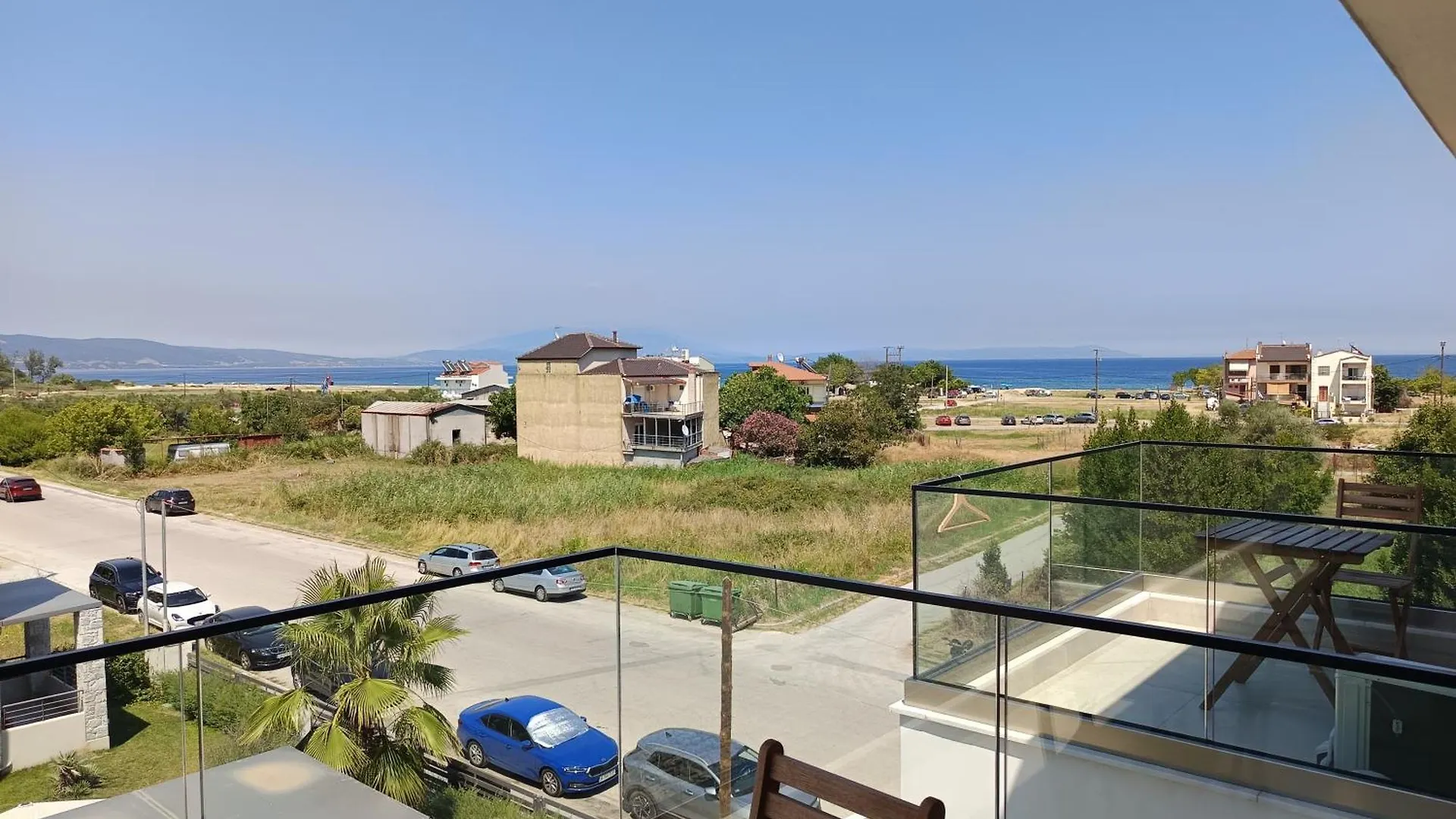 Blueleaf Hotel Stavros