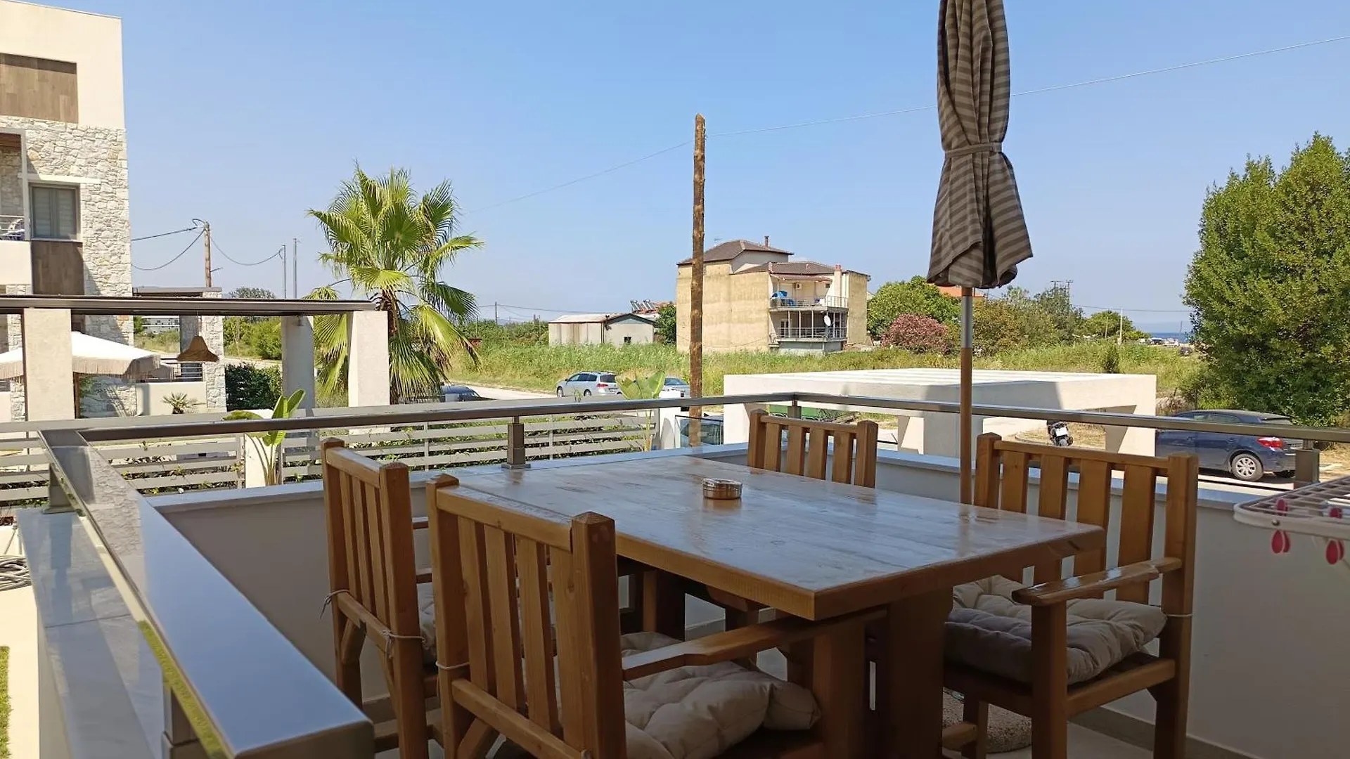 Blueleaf Hotel Stavros